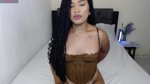 Snapshot of scarletfox23 chatting on 10-02-25, 11:12 Scarlet Fox online show from 10-02-25, 11:12