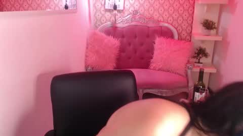 Scarleth online show from 10-15-25, 03:06