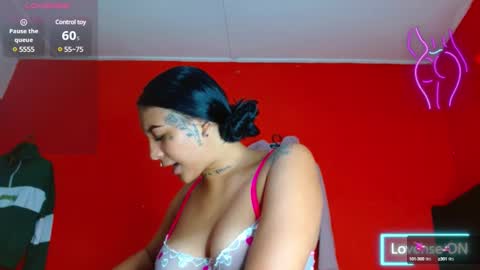 Snapshot of scarleth_dankworth chatting on 03-09-25, 10:30 Scarleth online show from 03-09-25, 10:30