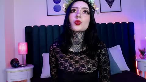 Snapshot of scarleth_fg_ chatting on 05-01-26, 12:26 Scarleth online show from 05-01-26, 12:26