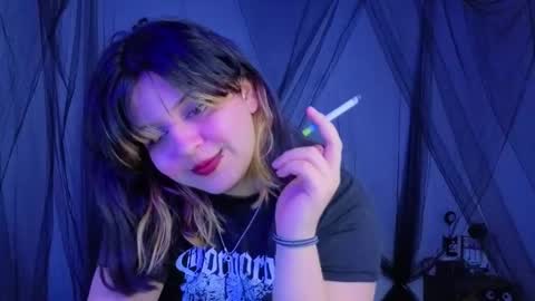 Snapshot of scarleth_shadow chatting on 10-21-25, 02:12 SCARLETH online show from 10-21-25, 02:12