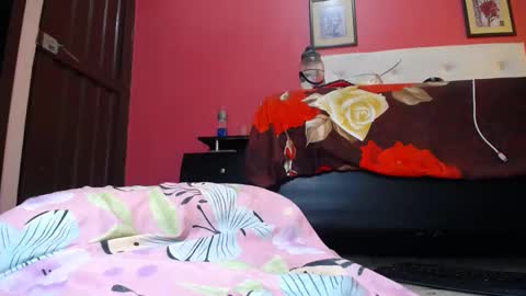 Snapshot of scarlethot4ux chatting on 02-18-25, 06:04 candy monrroy online show from 02-18-25, 06:04