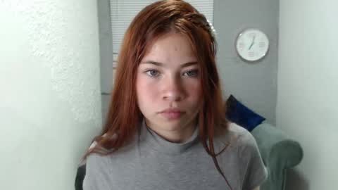 Snapshot of scarlethsexy69 chatting on 10-06-25, 12:24 scarlethsexy69 online show from 10-06-25, 12:24