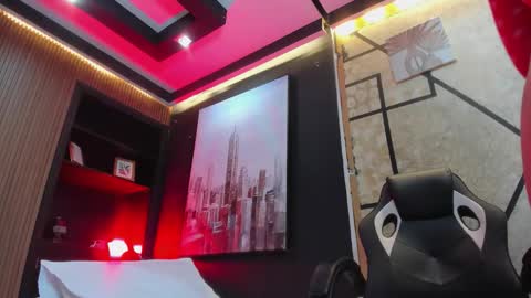 Scarlet online show from 09-26-25, 04:16