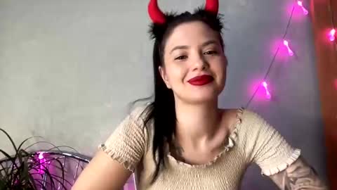 scarletpetal online show from 01-20-25, 06:21