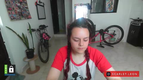 Snapshot of scarlett77_ chatting on 10-07-25, 03:42 Scarletland welcome online show from 10-07-25, 03:42