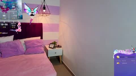 Snapshot of scarlett__bell chatting on 04-30-26, 11:38 Scarlett online show from 04-30-26, 11:38