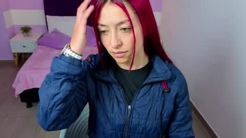 Snapshot of scarlett__bell chatting on 05-22-26, 12:00 Scarlett online show from 05-22-26, 12:00