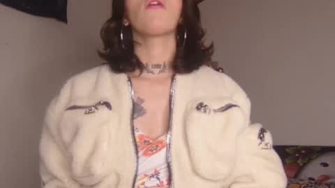 Snapshot of scarlett_crastrawberry chatting on 01-06-26, 09:18 scarlet online show from 01-06-26, 09:18