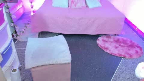 Scarlett  online show from 12-19-25, 11:39