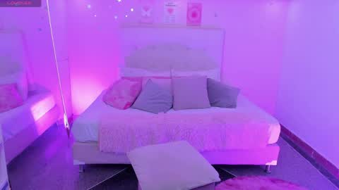 Scarlett  online show from 04-22-26, 11:12