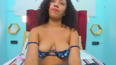 scarlett_fox20 online show from 01-09-26, 04:10