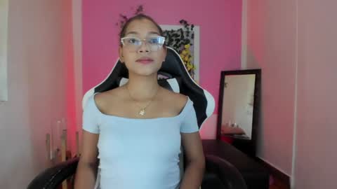 scarlett_lune online show from 06-02-26, 11:23