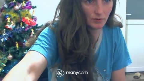 Snapshot of scarlett_queen01 chatting on 01-30-25, 04:37 scarlett_queen01 online show from 01-30-25, 04:37