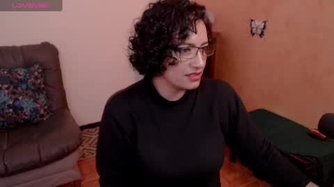 Snapshot of scarlett_sax chatting on 02-07-25, 02:19 Scarlett sax online show from 02-07-25, 02:19