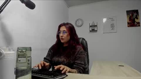 Snapshot of scarlett_sen chatting on 02-27-25, 03:48 Mistress Scarlett online show from 02-27-25, 03:48