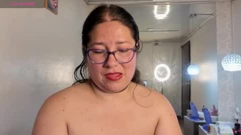 Snapshot of scarlett_widow chatting on 06-02-26, 02:57 scarlett_widow online show from 06-02-26, 02:57