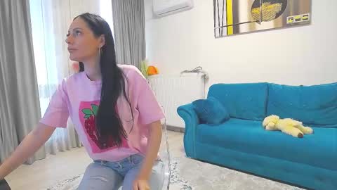 Scarlett online show from 03-20-26, 05:45