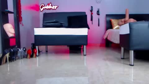 Marisol  online show from 12-11-24, 07:46