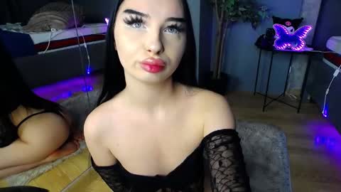 scarlettjakobs online show from 02-10-26, 06:39