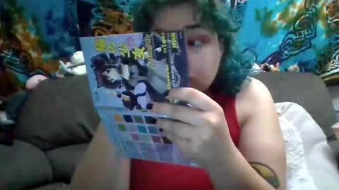 Snapshot of scarletttdesires chatting on 11-10-25, 11:37 scarletttdesires online show from 11-10-25, 11:37