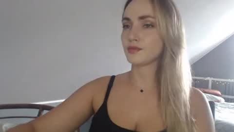Snapshot of scarlettxblonde chatting on 07-01-26, 02:18 ScarlettxBlonde online show from 07-01-26, 02:18