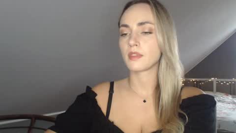 Snapshot of scarlettxblonde chatting on 07-07-26, 06:47 ScarlettxBlonde online show from 07-07-26, 06:47