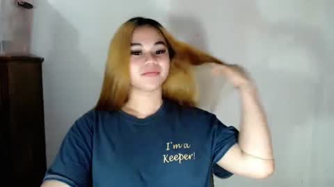 Snapshot of scarletvamp chatting on 10-22-25, 11:59 scarletvamp online show from 10-22-25, 11:59