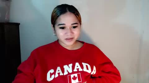 Snapshot of scarletvamp chatting on 11-14-25, 06:12 scarletvamp online show from 11-14-25, 06:12