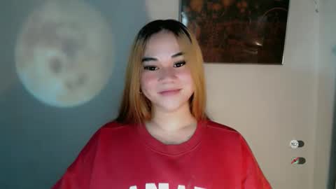 Snapshot of scarletvamp chatting on 11-26-25, 05:58 scarletvamp online show from 11-26-25, 05:58