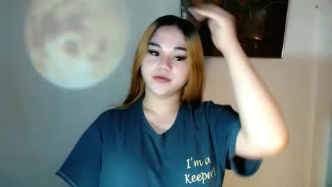 Snapshot of scarletvamp chatting on 11-29-25, 08:01 scarletvamp online show from 11-29-25, 08:01