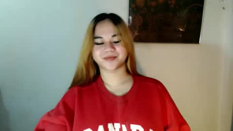 Snapshot of scarletvamp chatting on 12-03-25, 06:06 scarletvamp online show from 12-03-25, 06:06