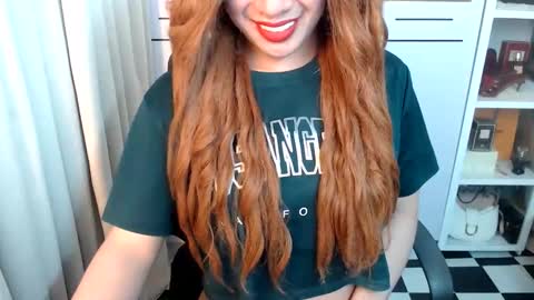 Queen Scarlet online show from 03-04-26, 08:59