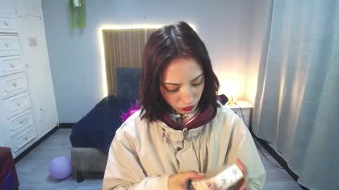 Scarllett online show from 12-04-25, 04:55