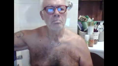 Snapshot of schizzodoro chatting on 09-14-25, 03:05 schizzodoro online show from 09-14-25, 03:05