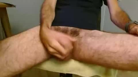 schnaebi13 online show from 10-10-25, 09:41