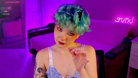 Snapshot of school_love chatting on 12-11-24, 04:09 Rina online show from 12-11-24, 04:09