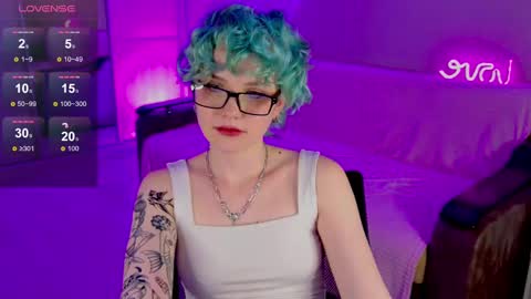 Snapshot of school_love chatting on 02-23-25, 04:13 Rina online show from 02-23-25, 04:13