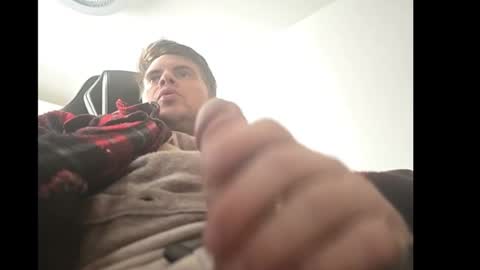 Snapshot of schosch01 chatting on 03-04-25, 02:53 schosch01 online show from 03-04-25, 02:53