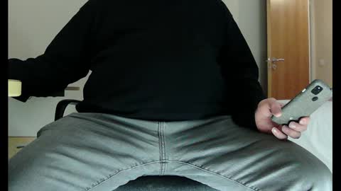 Mick online show from 03-02-25, 08:07