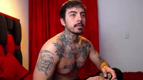 Alejandro help me to reach 200 thumps up online show from 04-25-26, 07:11