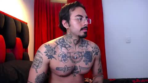 Snapshot of scockpion_ chatting on 05-11-26, 03:01 Alejandro help me to reach 200 thumps up online show from 05-11-26, 03:01