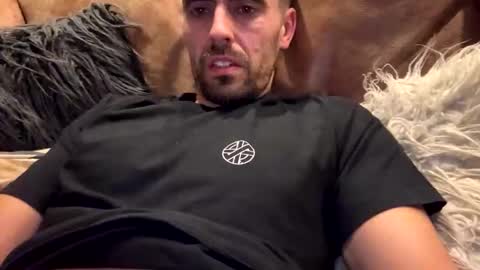 Snapshot of scorgy88 chatting on 10-24-25, 09:00 scorgy88 online show from 10-24-25, 09:00