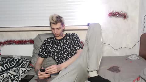 Snapshot of scorpion_250 chatting on 01-05-25, 06:13 Scorpion 250 online show from 01-05-25, 06:13