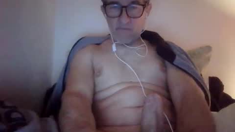 scotchwhieskie online show from 04-25-26, 10:51