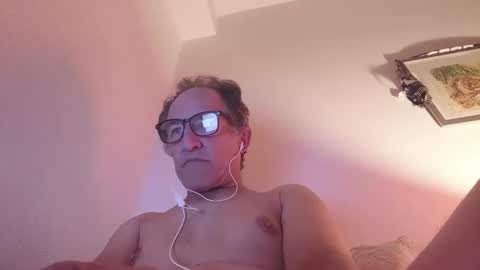 scotchwhieskie online show from 06-08-26, 10:43