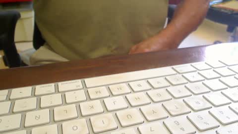 Snapshot of scottalone chatting on 03-04-25, 02:32 Scott online show from 03-04-25, 02:32