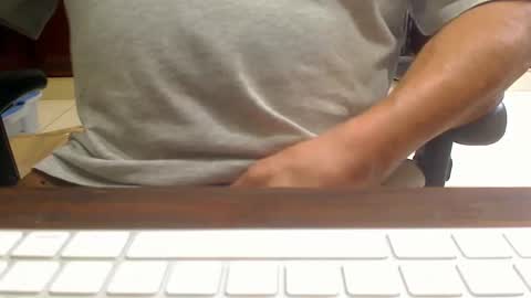 Snapshot of scottalone chatting on 10-29-25, 03:25 Scott online show from 10-29-25, 03:25