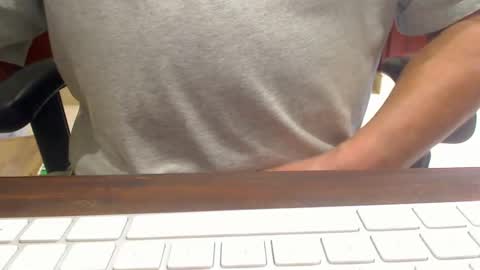 Snapshot of scottalone chatting on 11-09-25, 04:49 Scott online show from 11-09-25, 04:49