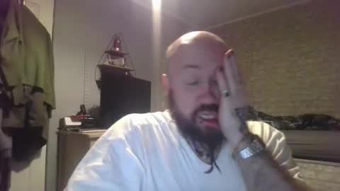 Richard James online show from 04-19-26, 12:54